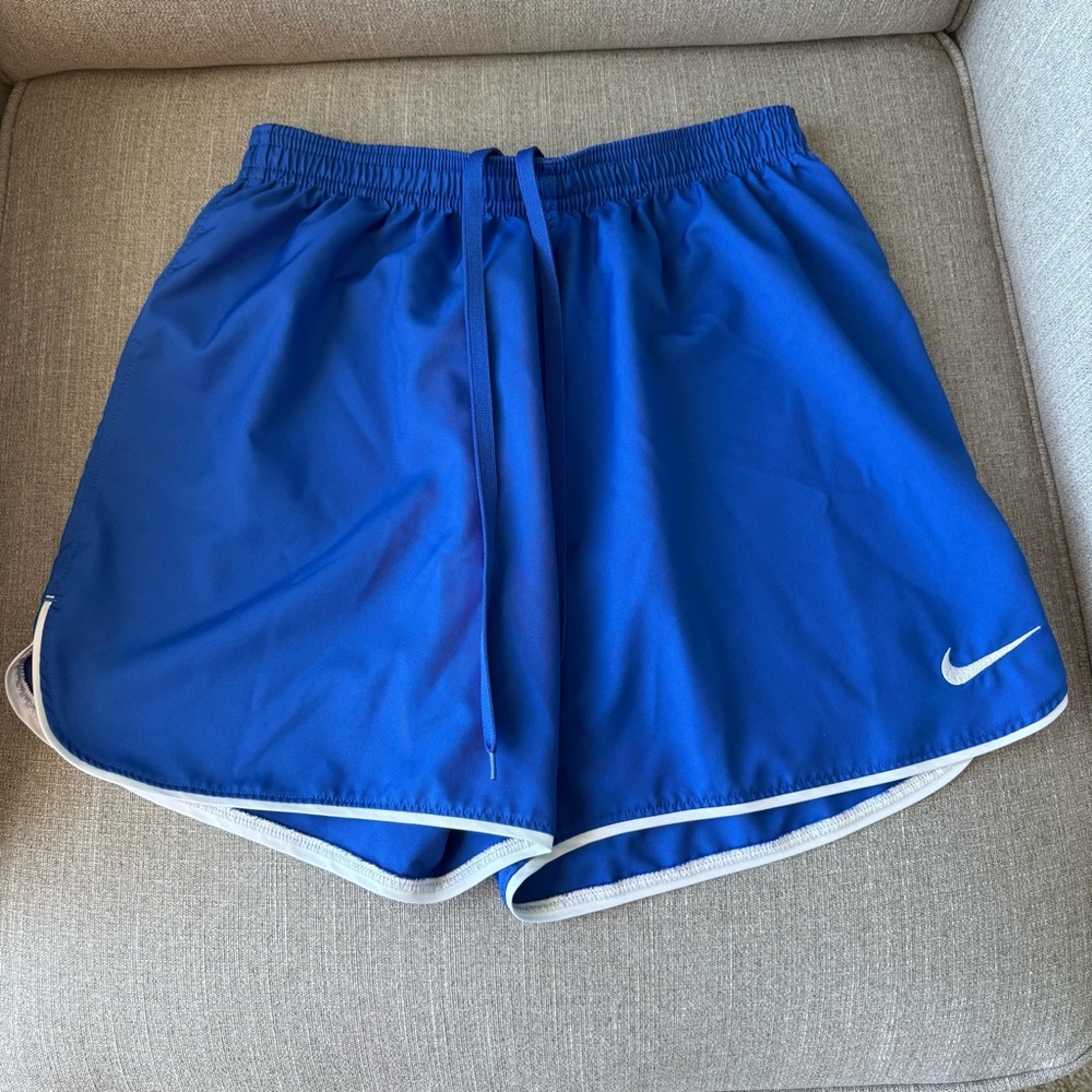 Nike Women’s Dri Fit Laser V Woven Royal Blue Shorts - Size Small Slim Fit